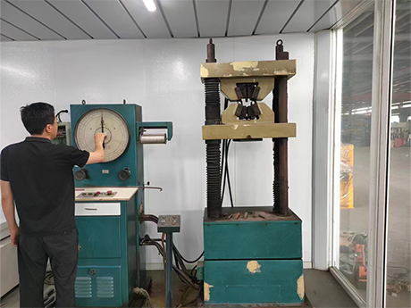 Universal Testing Machine